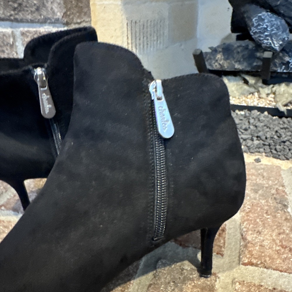 Charles by Charles David Amateur Ankle Bootie Pointed Toe Size 8.5 Black - Picture 4 of 14